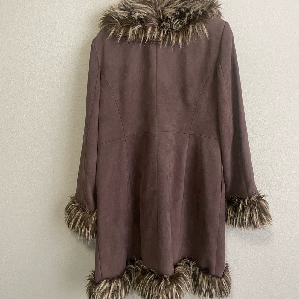 Brown INC Long coat jacket with faux fur trim XL - Picture 2 of 4